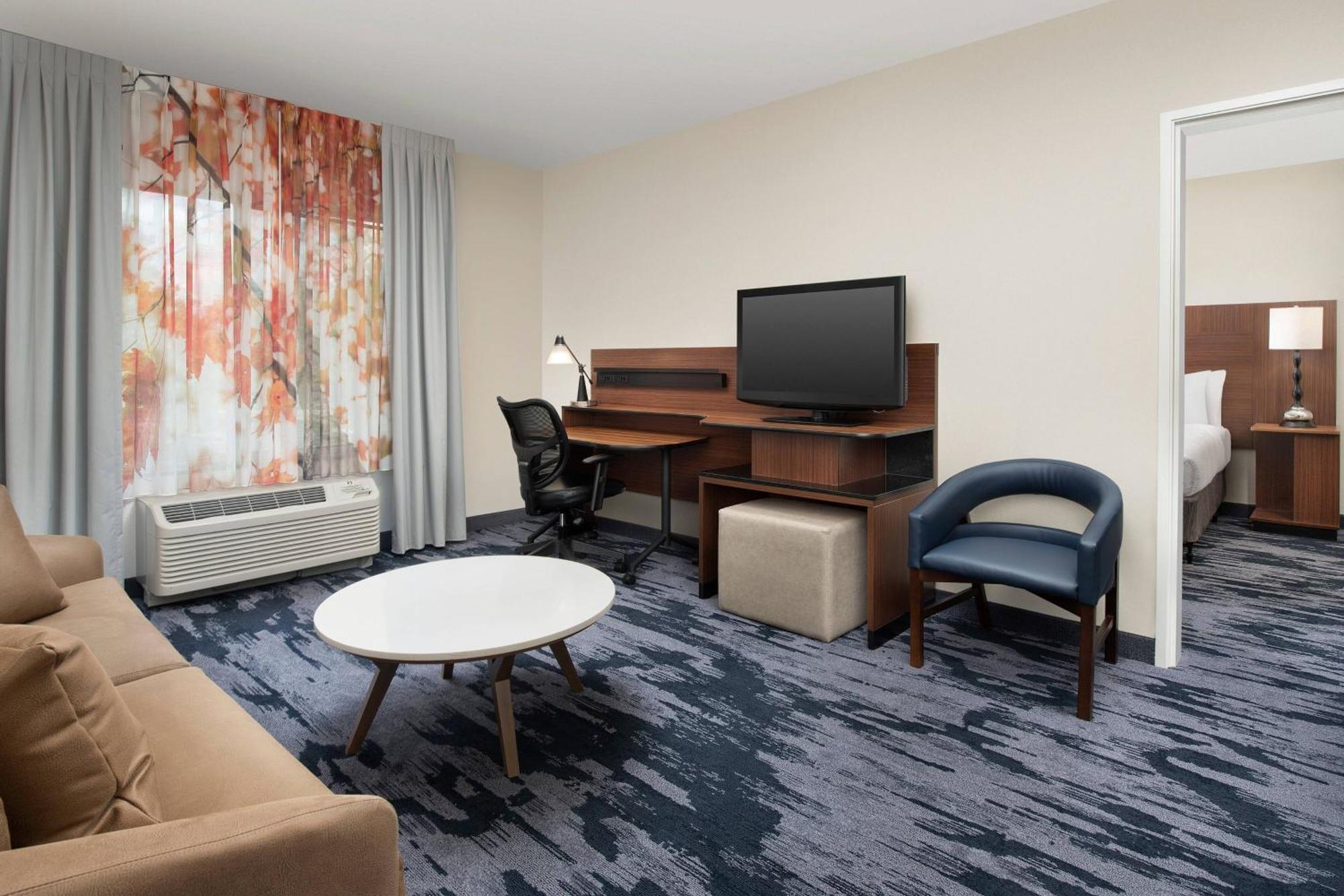 Fairfield Inn & Suites Baltimore BWI Airport Линтикам Экстерьер фото