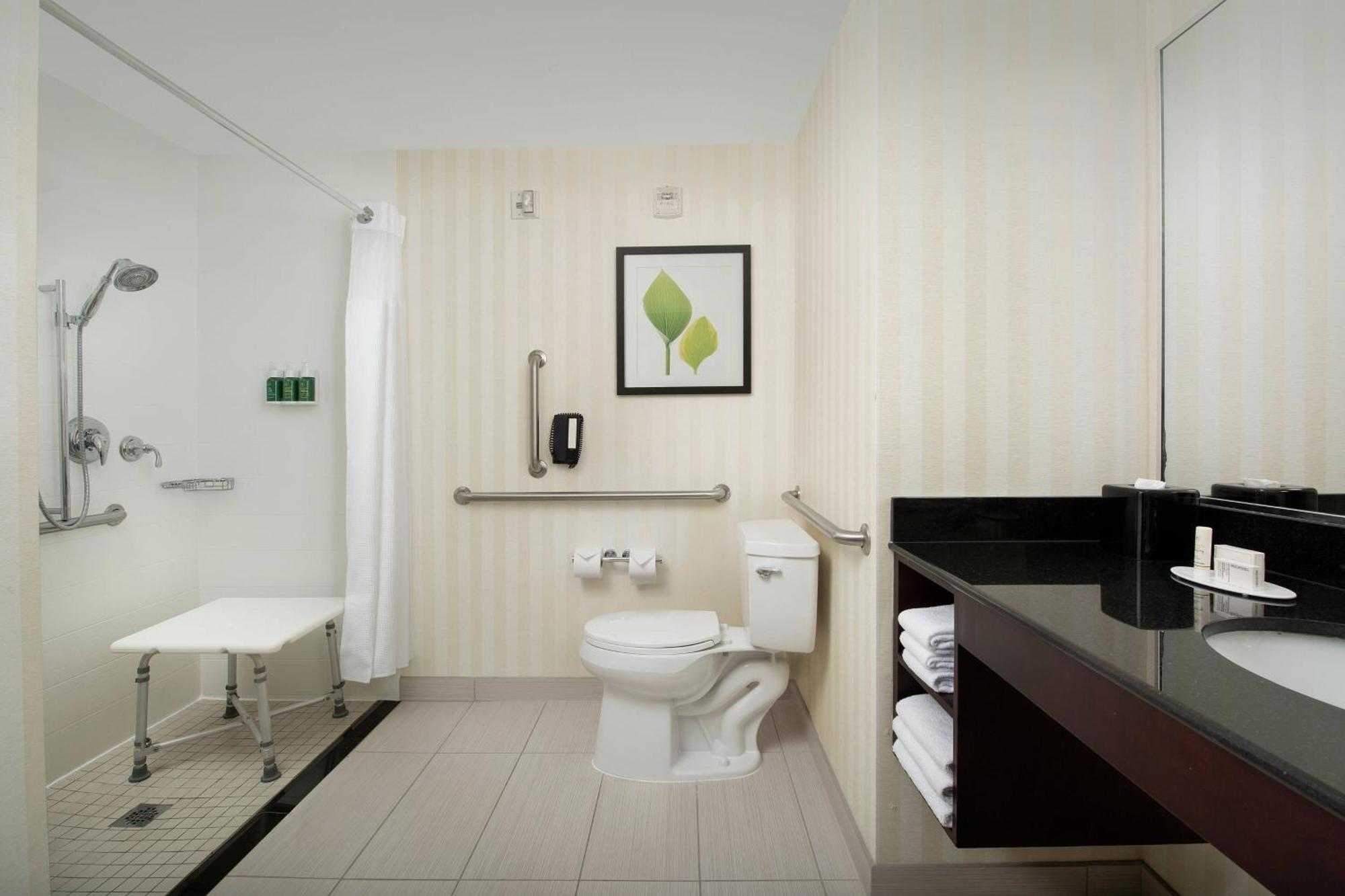Fairfield Inn & Suites Baltimore BWI Airport Линтикам Экстерьер фото