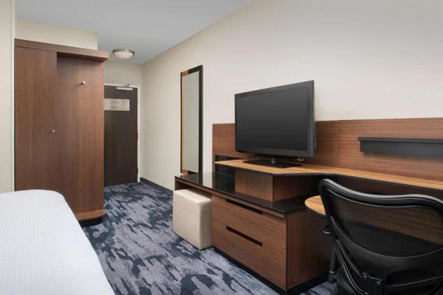 Fairfield Inn & Suites Baltimore BWI Airport Линтикам Экстерьер фото